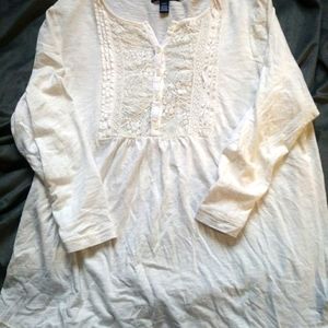 Lace Cream Buttoned Top